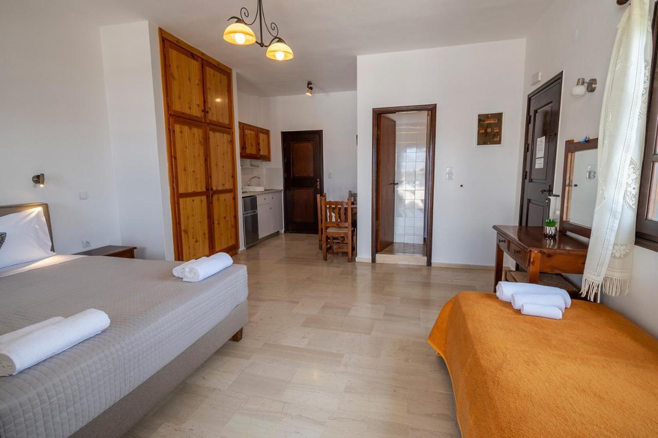 Pelagos Seafront Accommodation - Maria Myrties Екстериор снимка