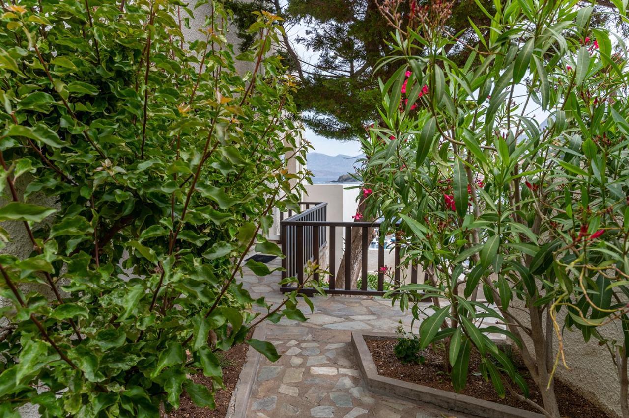 Pelagos Seafront Accommodation - Maria Myrties Екстериор снимка