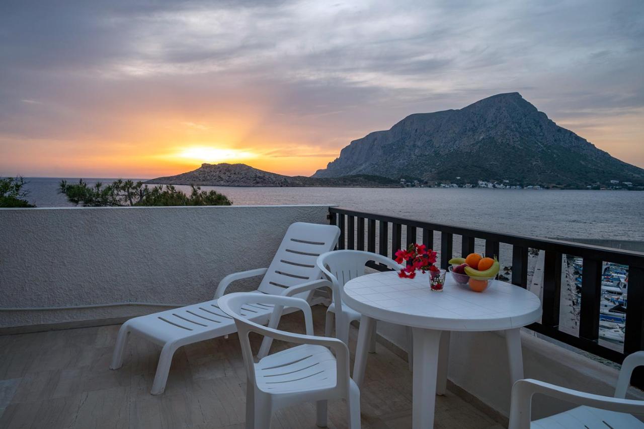 Pelagos Seafront Accommodation - Maria Myrties Екстериор снимка